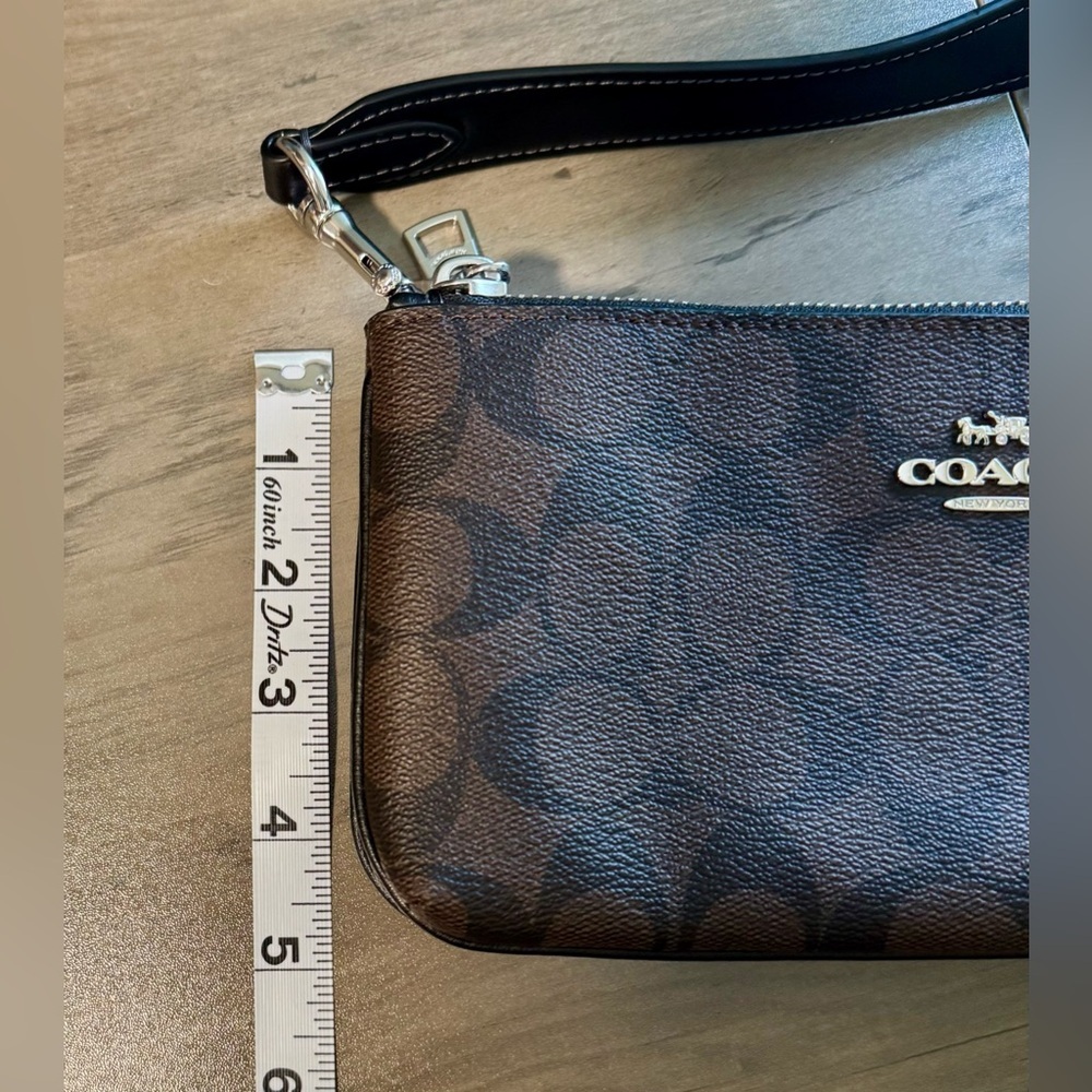 Coach Double Zip Crossbody in Signature Canvas- New without tags - Picture 14 of 14